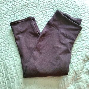 GapFit Capri Leggings